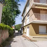 Joli Les Pieds Dans L Eau Avec Place De Parking Gratuite Bandol
